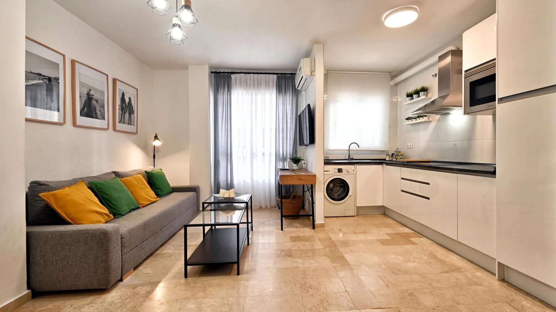 Love Rent4 Malaga Rafa location
